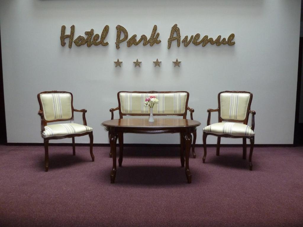 Hotel Park Avenue **** Piest'any Eksteriør billede